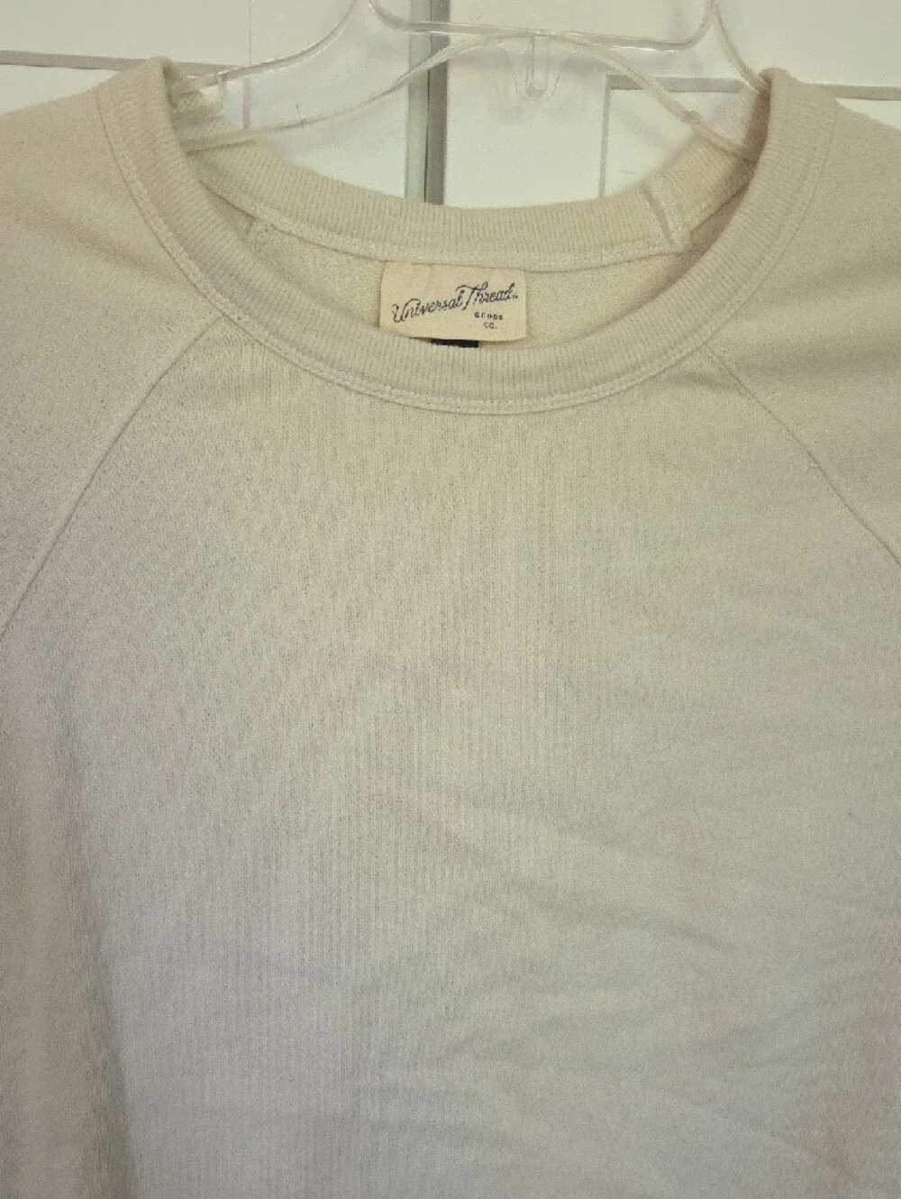 Universal Thread Cream Short Sleeve Sweatshirt Top - Picture 2 of 3